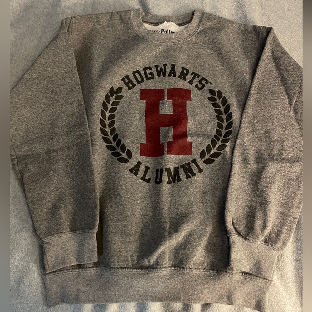 harry potter "Hogwarts Alumni" crewneck